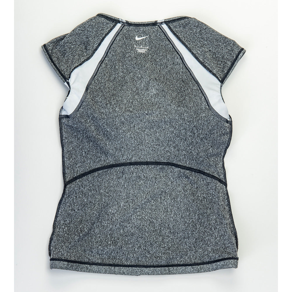 【NIKE(ナイキ)】レディース フィットネス水着 ジップ付き 半袖 レギンス セパレーツ 2993119