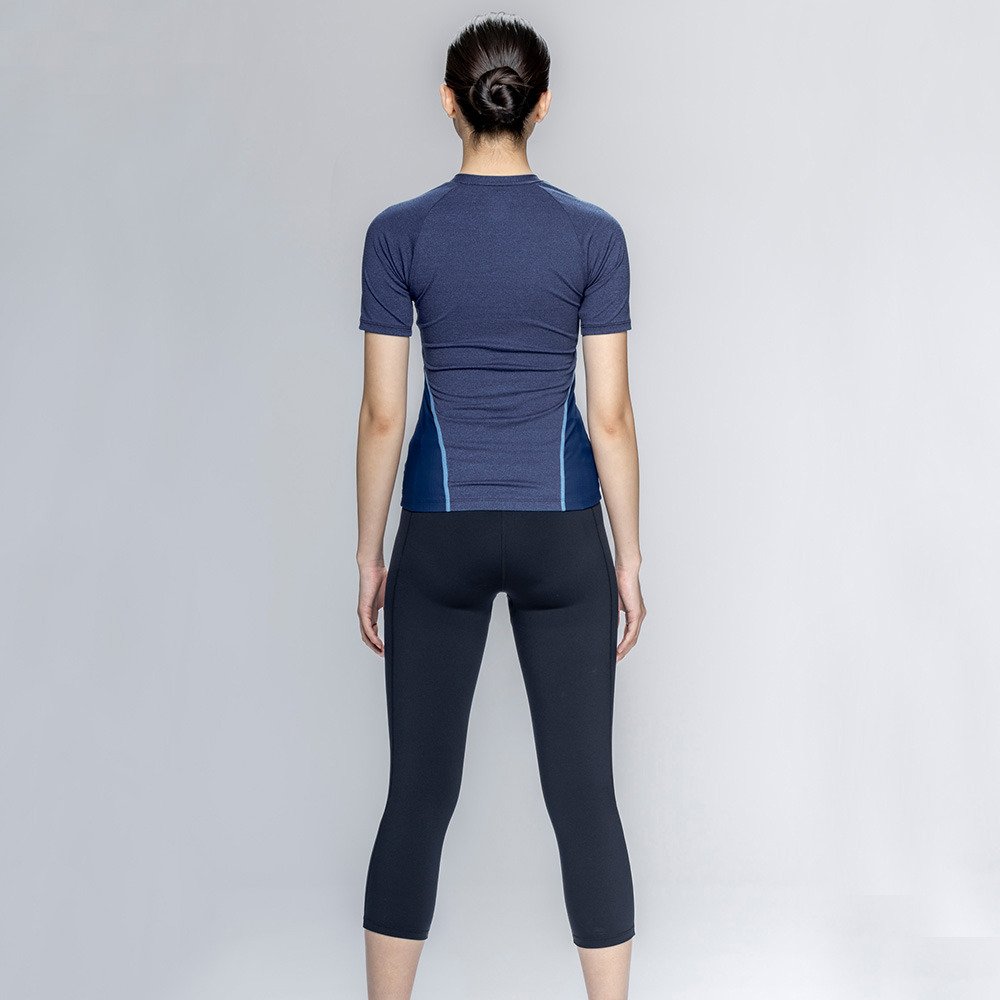 【NIKE（ナイキ）】レディース フィットネス水着 水泳 セミロングレギンス 半袖 ジップ セパレーツ 黒 M-LLサイズ 2993173-0009