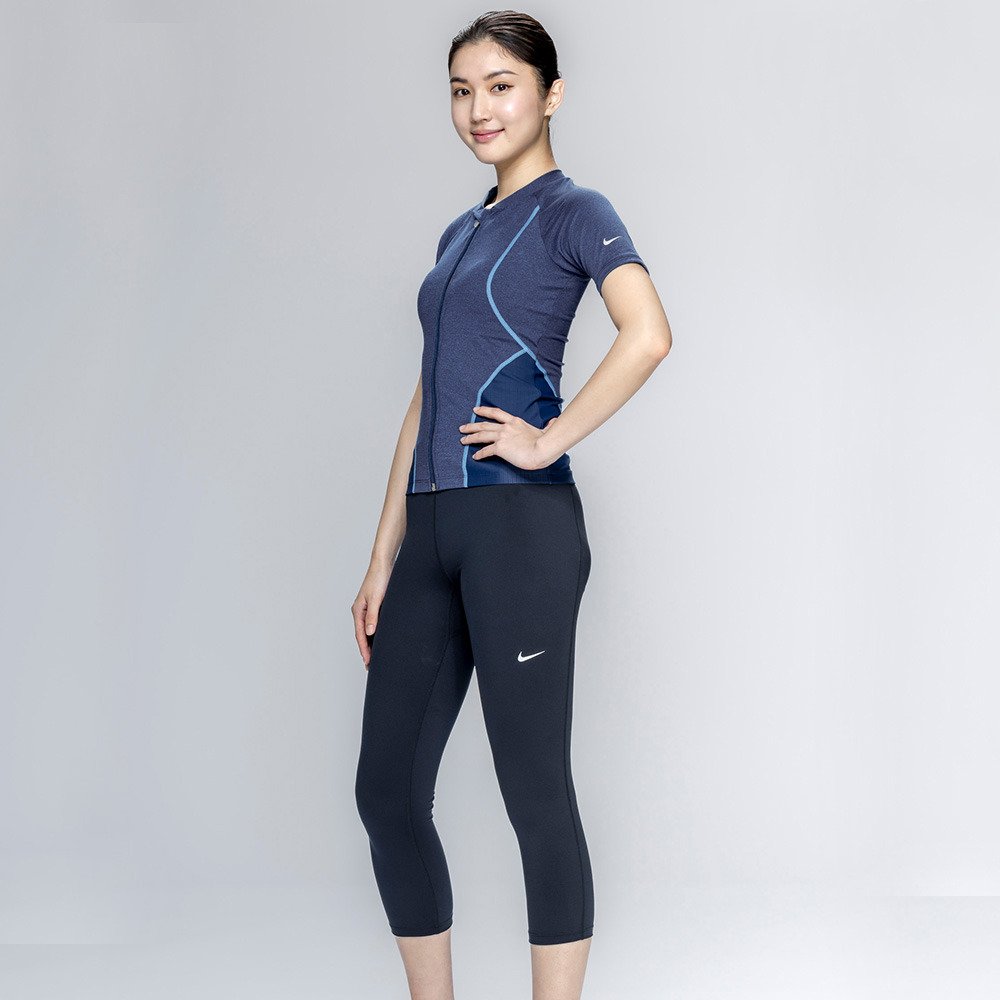 【NIKE（ナイキ）】レディース フィットネス水着 水泳 セミロングレギンス 半袖 ジップ セパレーツ 黒 M-LLサイズ 2993173-0009