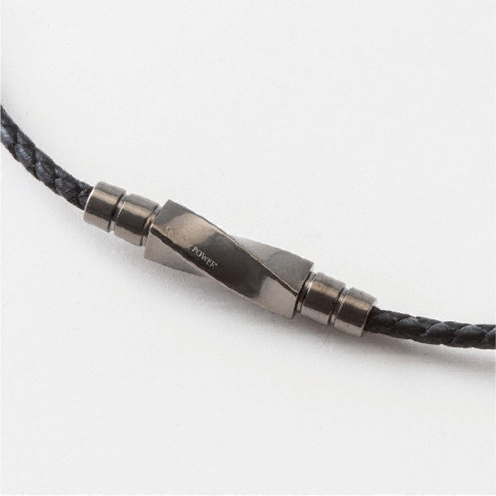 バランスフォースシリーズ Twist 10BF1003-SLV ネックレス