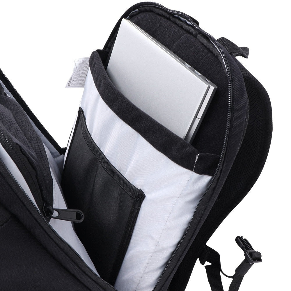 アウトビズトラベルバックパック 26L BK 2000039078 ビジネスバッグ