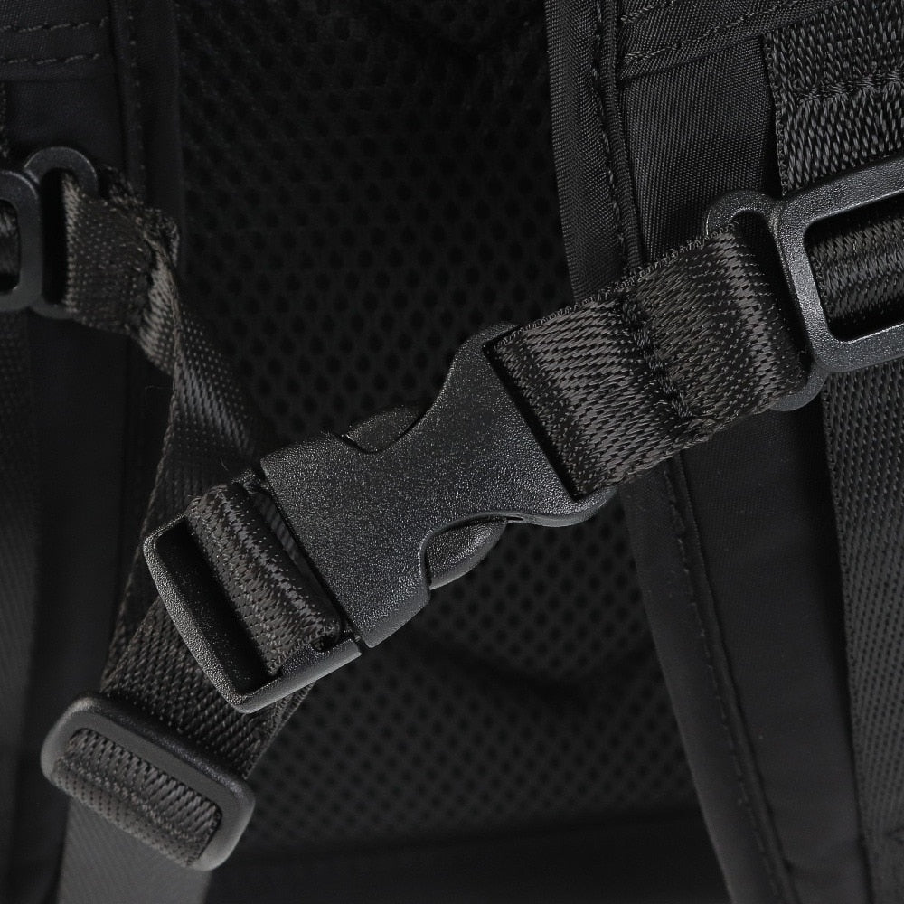 バックパック ファンダメンタルデイパック 310710101BLK 20L 黒