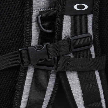 リュック Enhance ライト バックパック XL 8.0 FW グレー 40L FOS901841-262 デイバッグ 大容量 撥水 通勤 通学