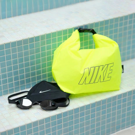 【NIKE（ナイキ）】プールバッグ シリコン ウォータープルーフ 1994037