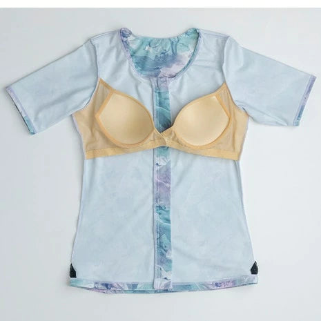 【NIKE（ナイキ）】レディース フィットネス水着 総柄 ジップ付き 半袖 セパレーツ 2993131