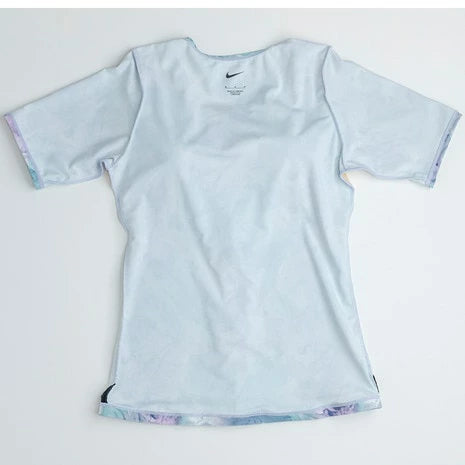 【NIKE（ナイキ）】レディース フィットネス水着 総柄 ジップ付き 半袖 セパレーツ 2993131