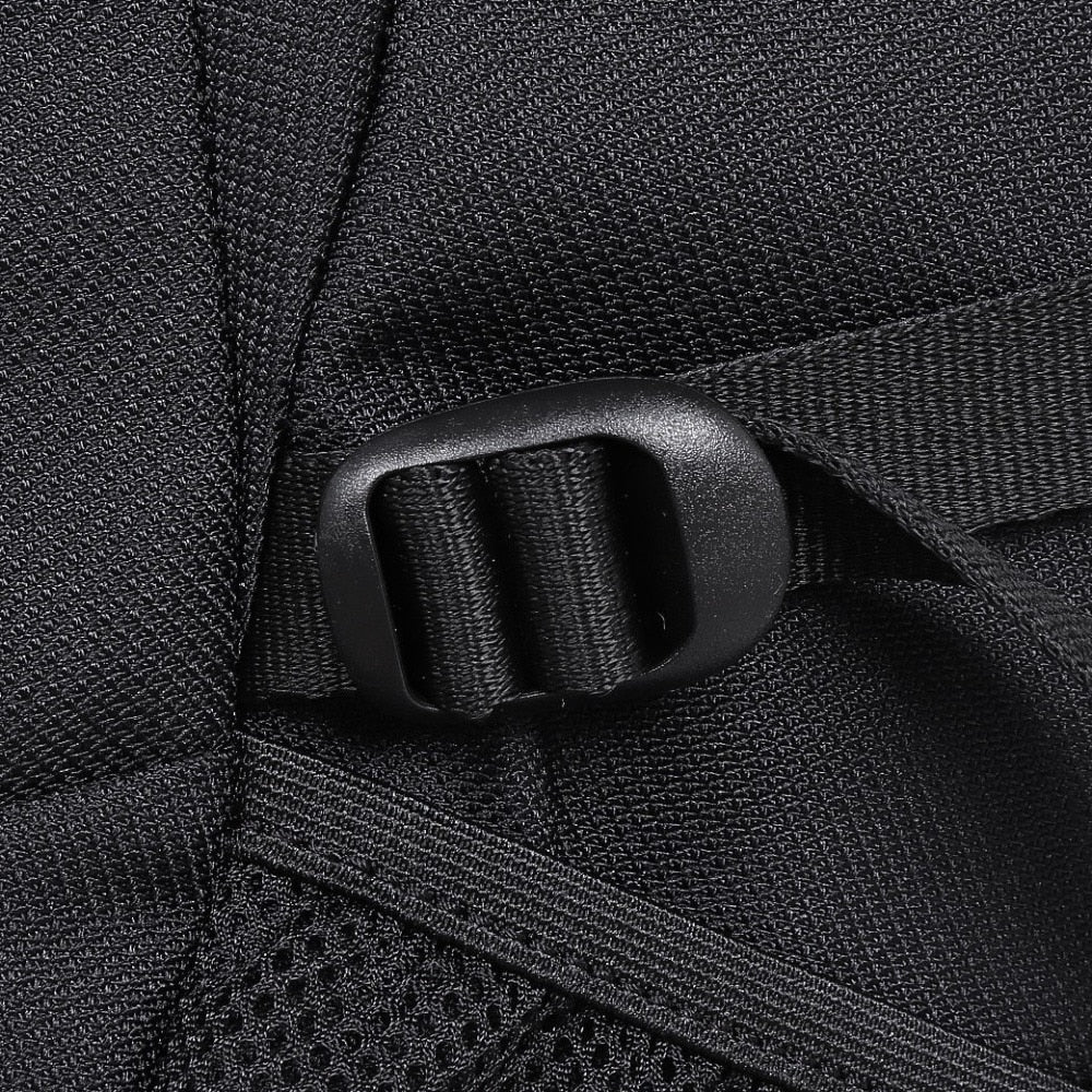 リュック EP/Syst. チーム バックパック 黒 37L JMT69-IM5246 デイバッグ リュクサック 大容量