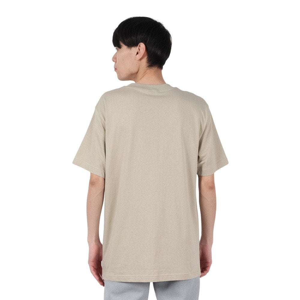 NB94 グラフィック ショートスリーブTシャツ MT51506OVN