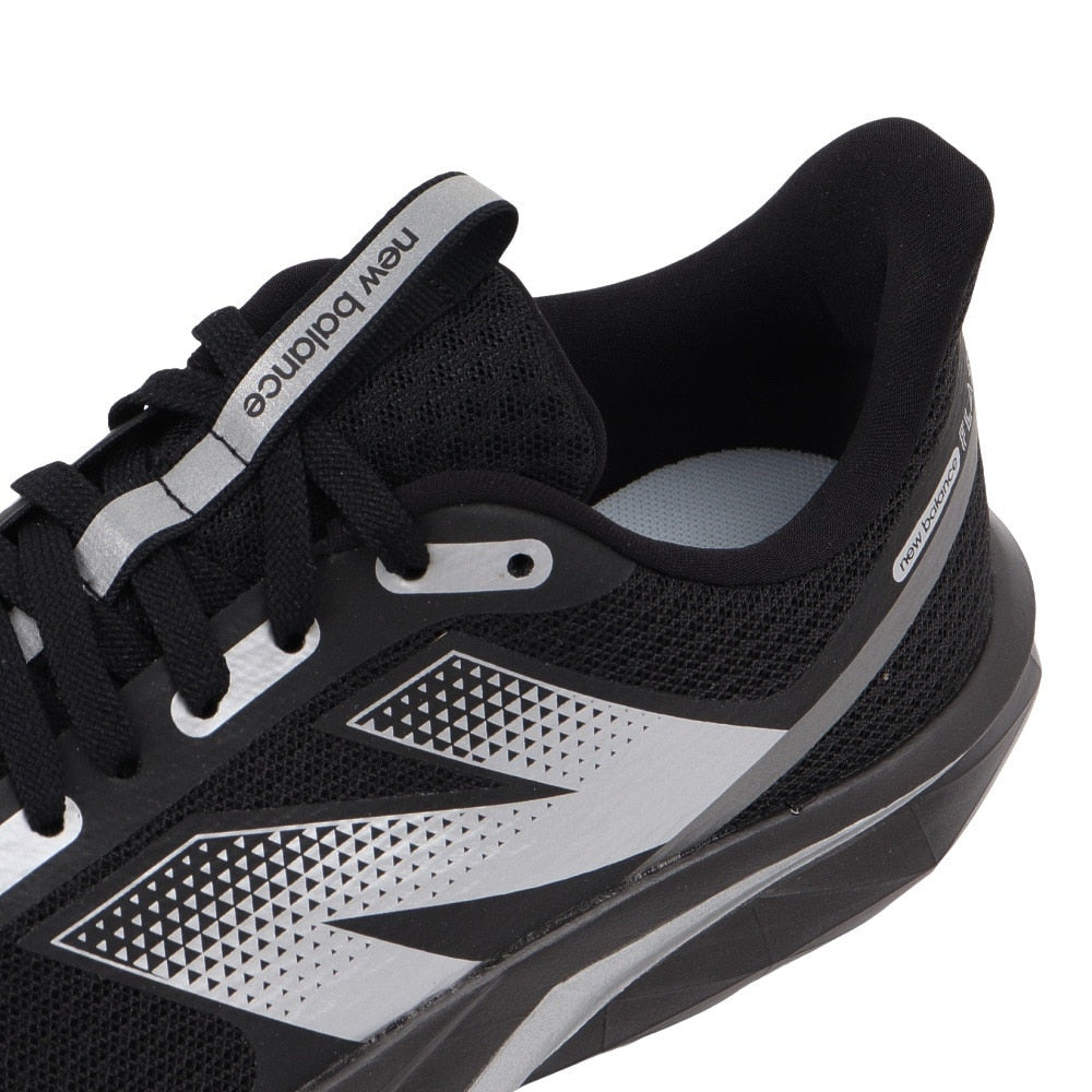 ランニングシューズ トレーニングシューズ 部活 ダイナソフト