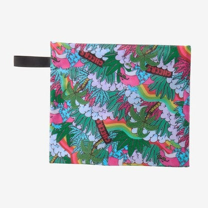 【Speedo（スピード）】スイムポーチ フラットポーチ スピード 強はっ水加工 防水シームテープ 止水ファスナー モルガ コラボ商品  SE22552MU MULGA THE ARTIST