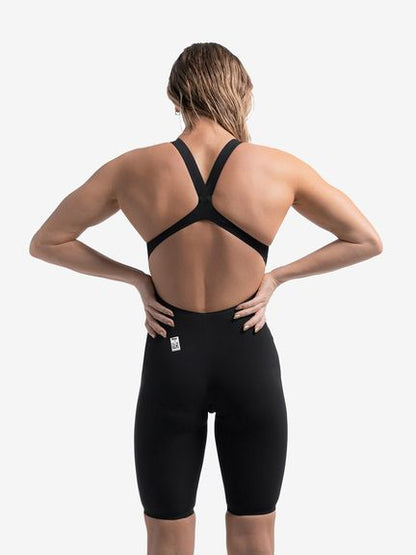 【Speedo（スピード）】レディース 競泳水着 レーシング水着 WA承認  Fastskin LZR Pure Valor 2.0（ファストスキンレーザーピュアヴァラー2.0 ）オープンバックニ―スキン SCW12402F