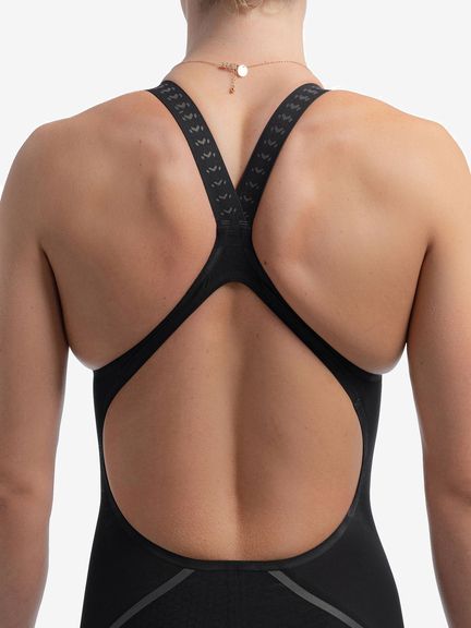 F6【新品】speedo スピード 競泳水着　ファストスキン　25（Mサイズ） Speedo（スピード）】レディース 競泳水着 レーシング水着 WA承認